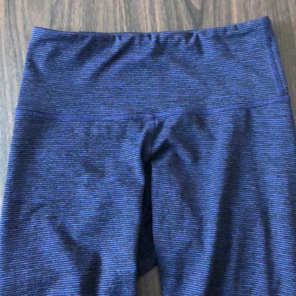 old navy melange short petite yoga pants leggings - Picture 4 of 7